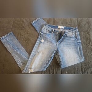 NWOT BKE Women's Distressed Light Blue Skinny Jeans Sz 27